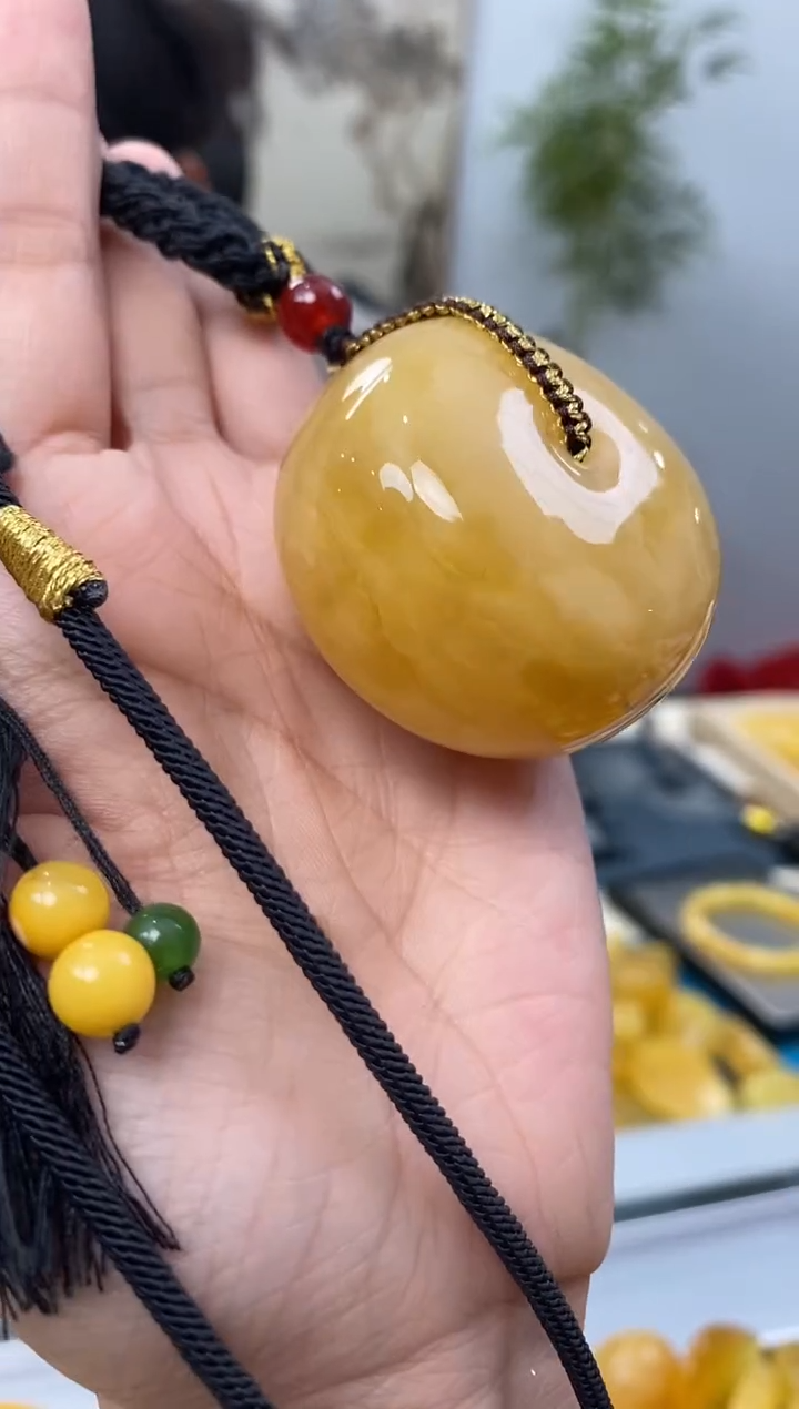 【闪购商品】琥珀裸石未镶嵌天然琥珀蜜蜡平安扣