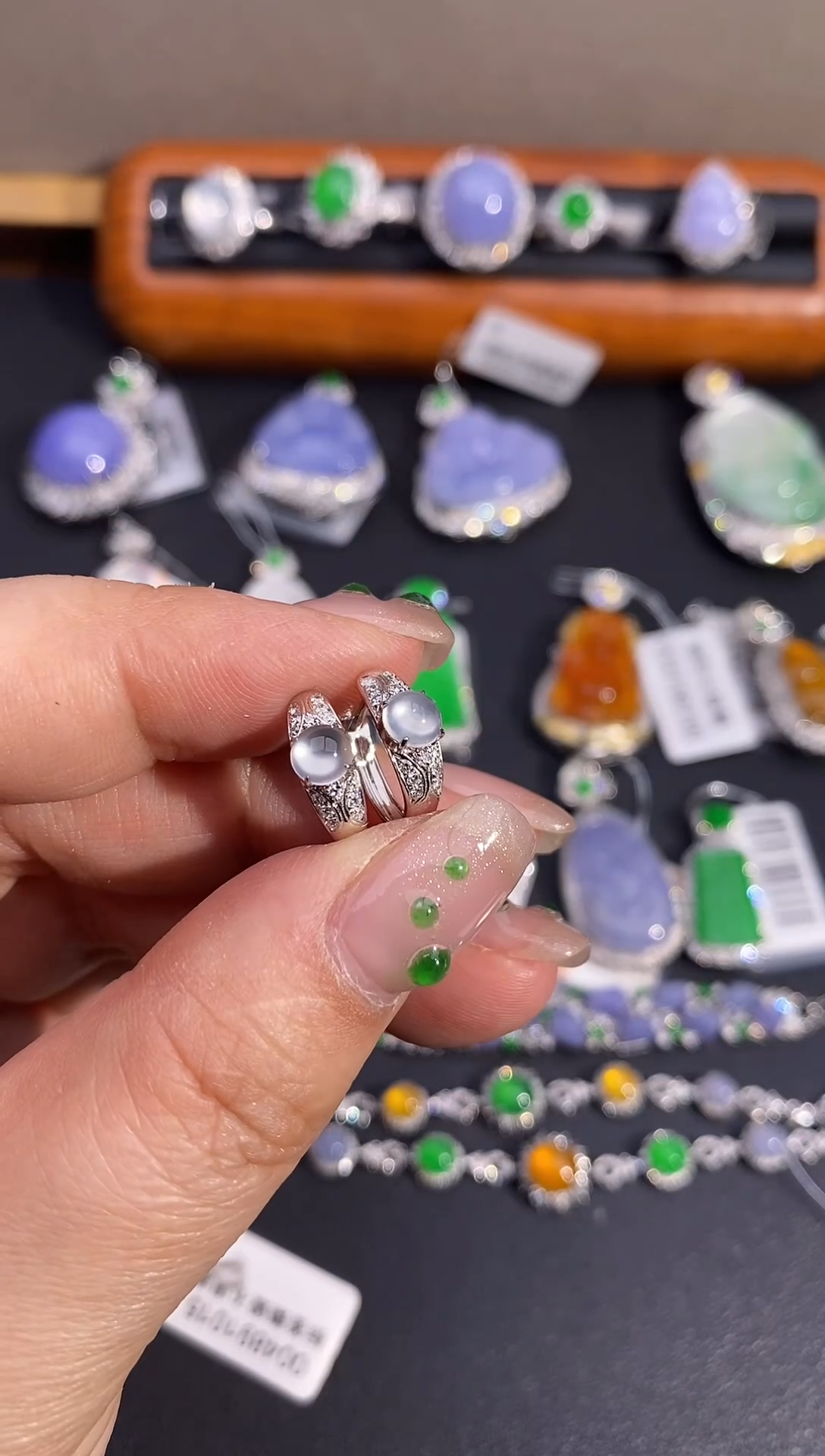 【闪购商品】翡翠耳饰18K金镶嵌耳饰