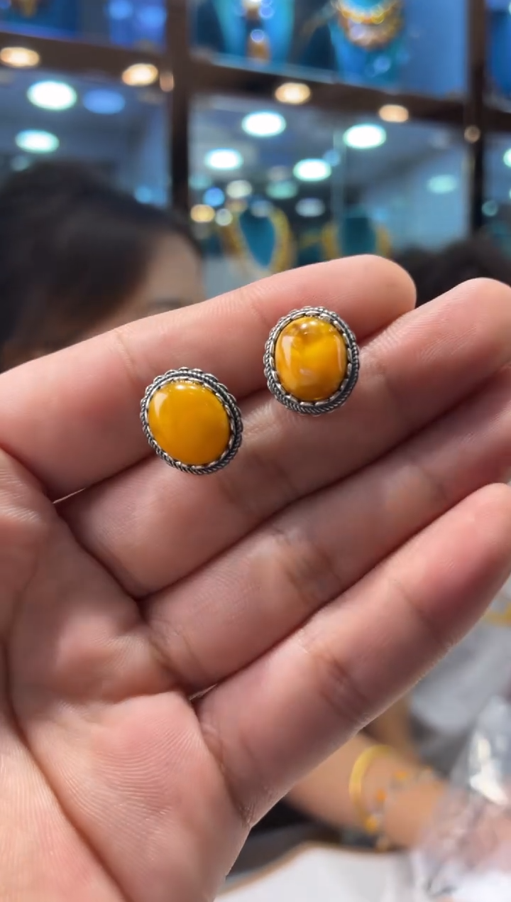 蜜蜡银S925镶嵌耳钉噶玛珠宝同款精选发其一