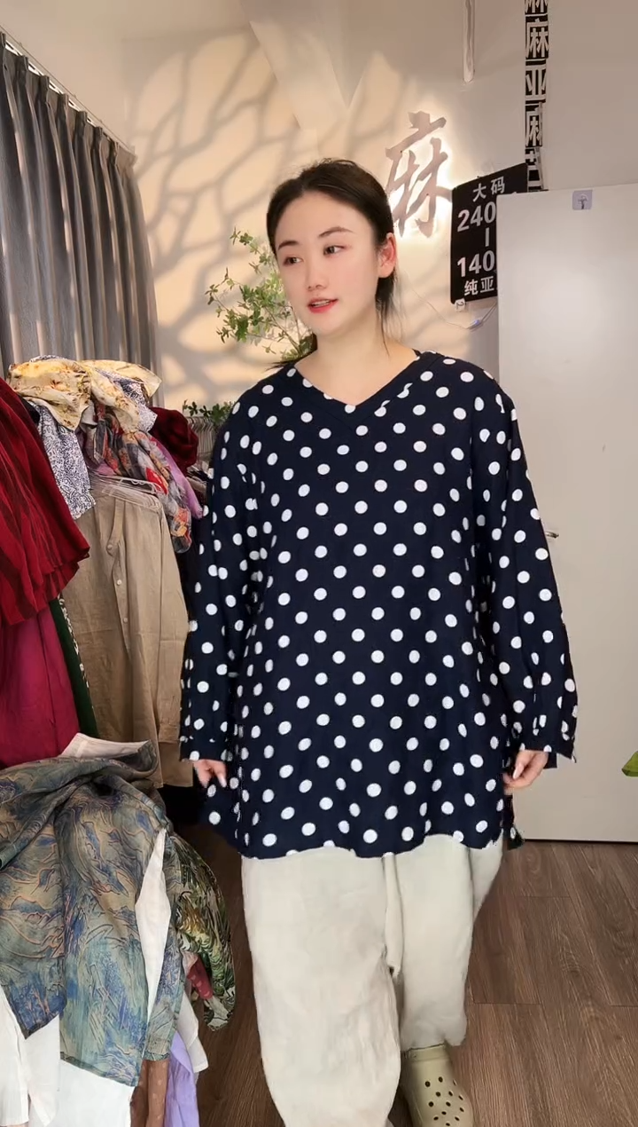 亚麻大码女装系列。