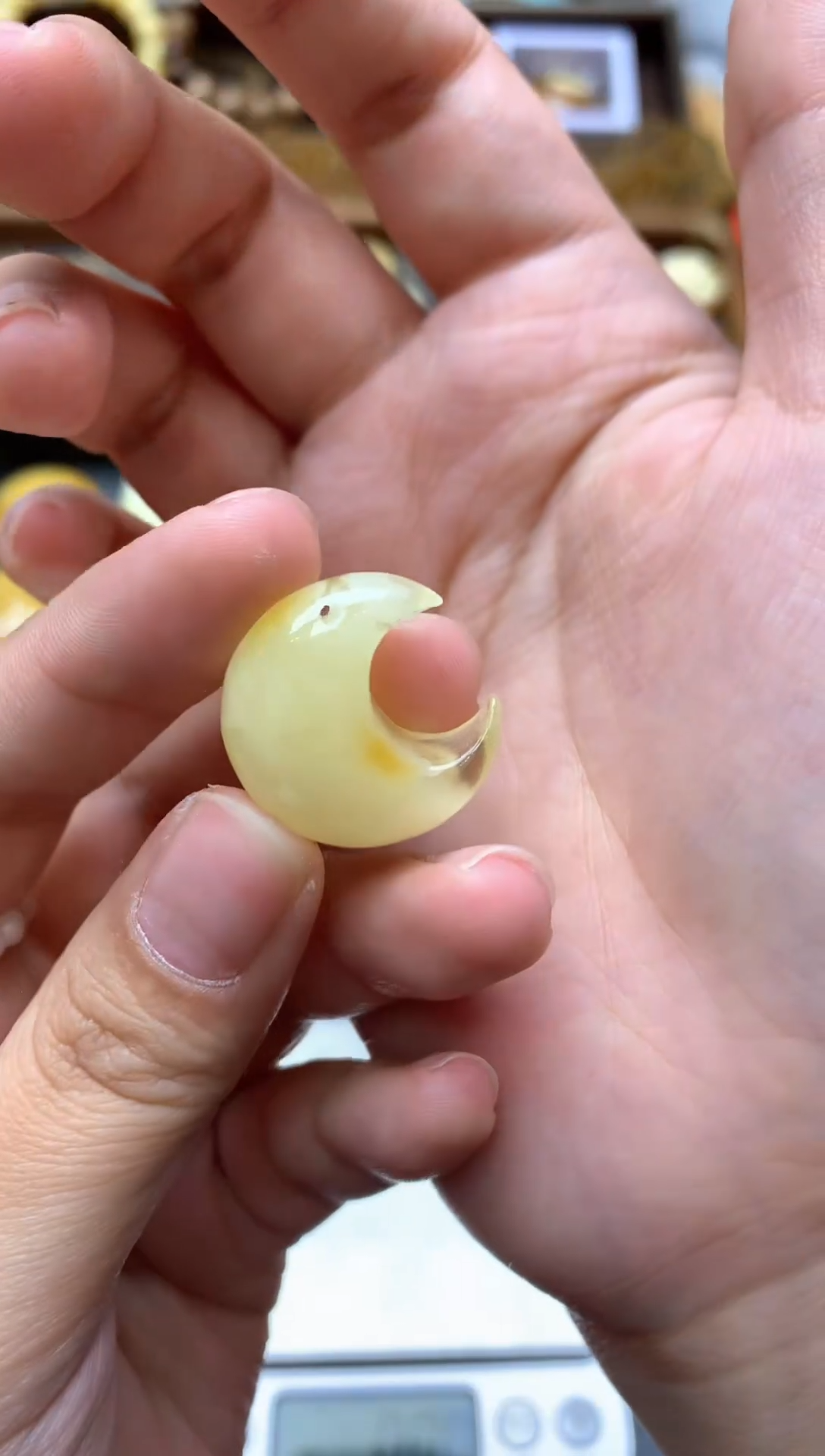 【闪购商品】琥珀珠宝奇石未镶嵌056蜜蜡花粉小坑有强迫症的不要拍