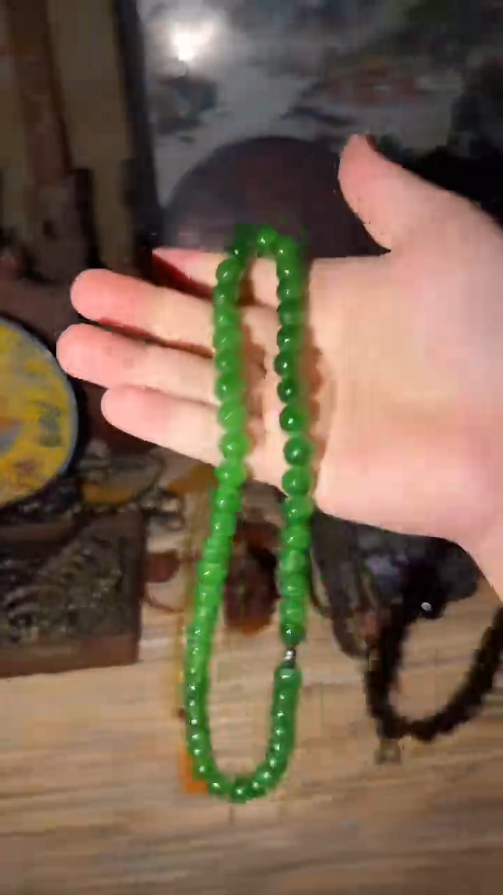 香榧木绿项链====