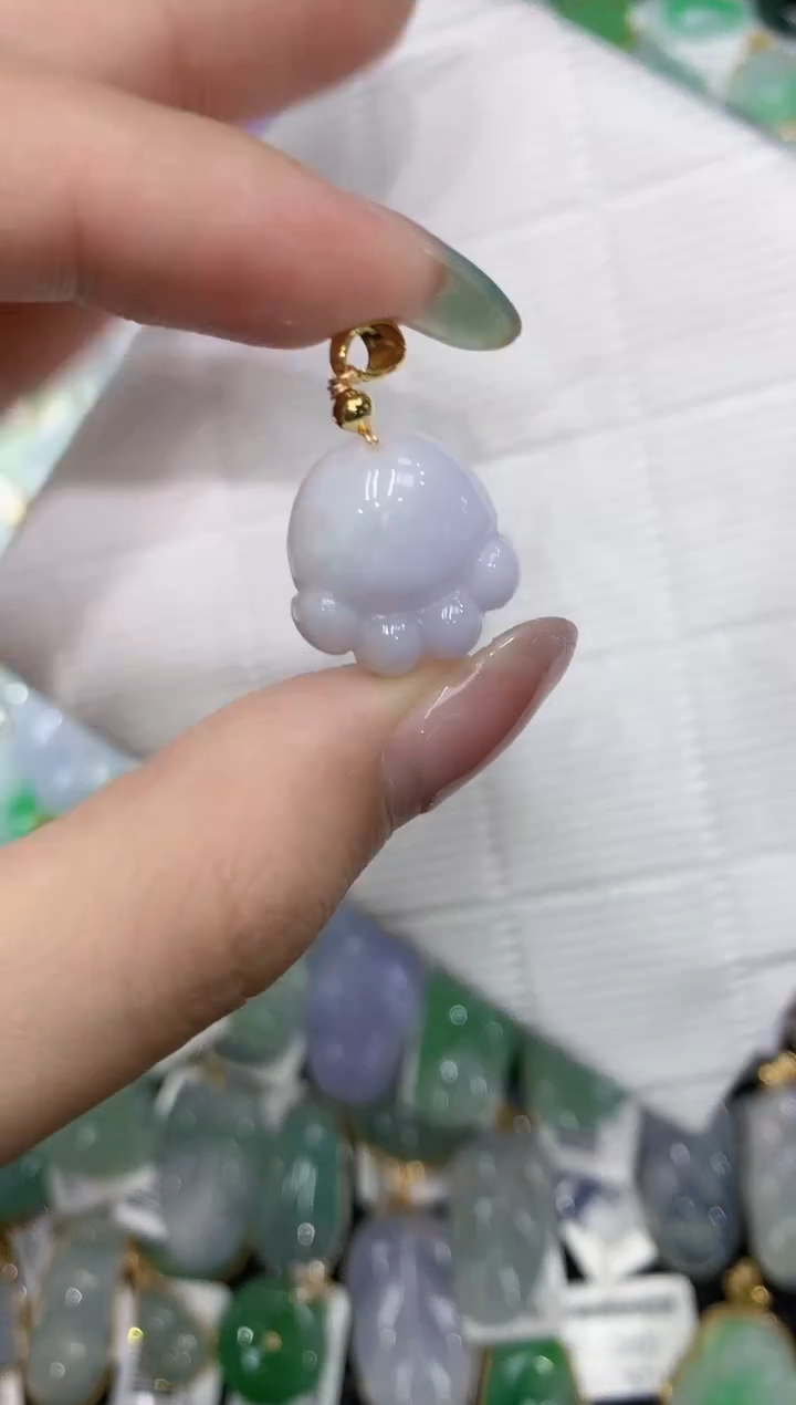 翡翠未镶嵌颈饰  111111111111