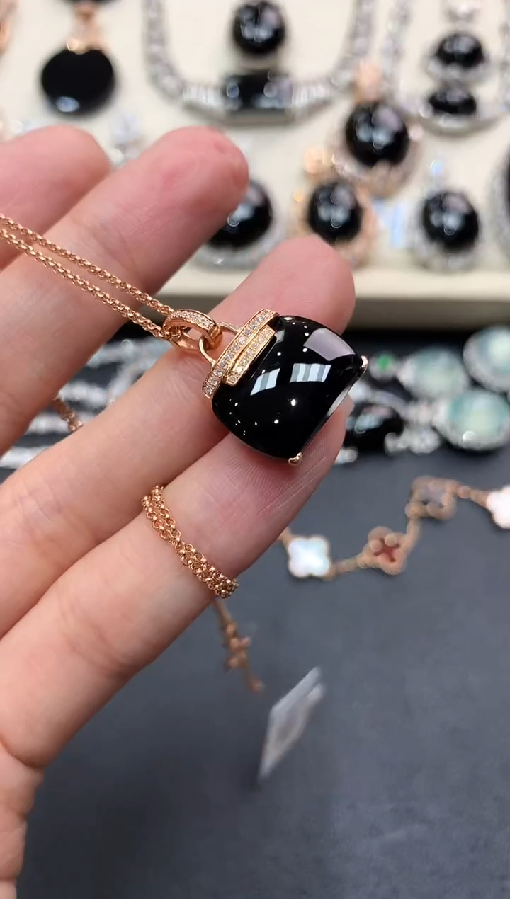 【闪购商品】翡翠颈饰18K金镶嵌q30无鉴赏