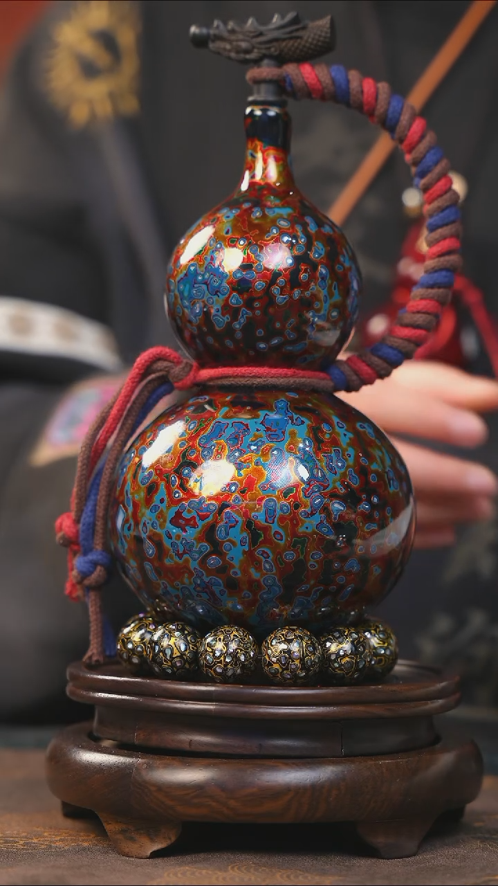 【闪购商品】YW144漆艺酒葫芦不包手串及旋转底座