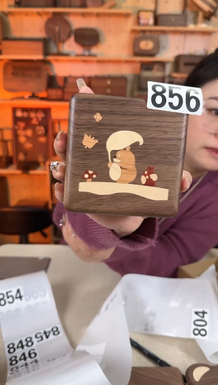 木856号微瑕北美黑胡桃龙猫单层首饰盒