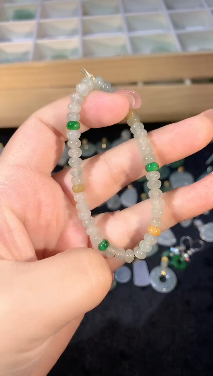 【闪购商品】翡翠手链未镶嵌026llx时尚