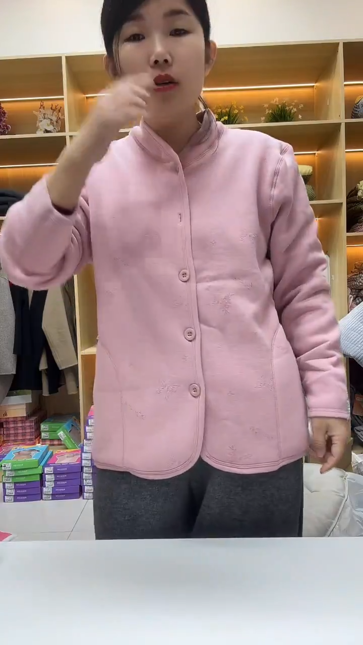 女士棉袄  自己备注体重 