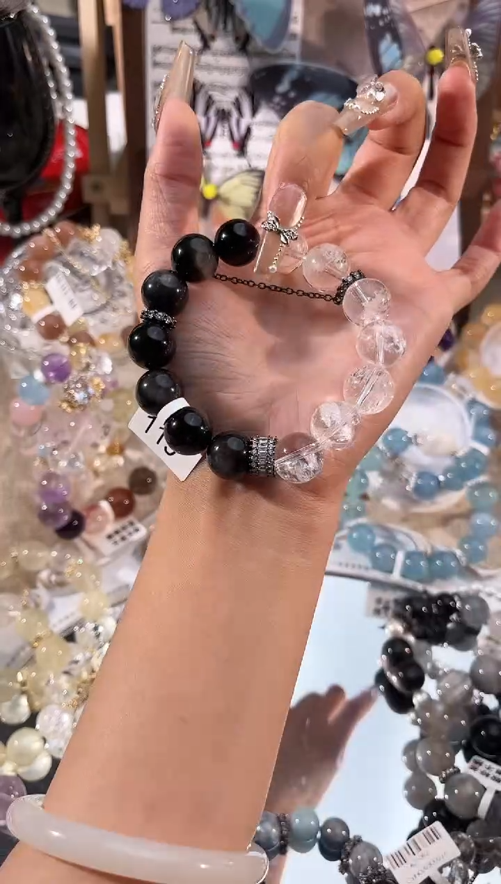 【闪购商品】水晶手链未镶嵌多样性发货颜色微差发其一