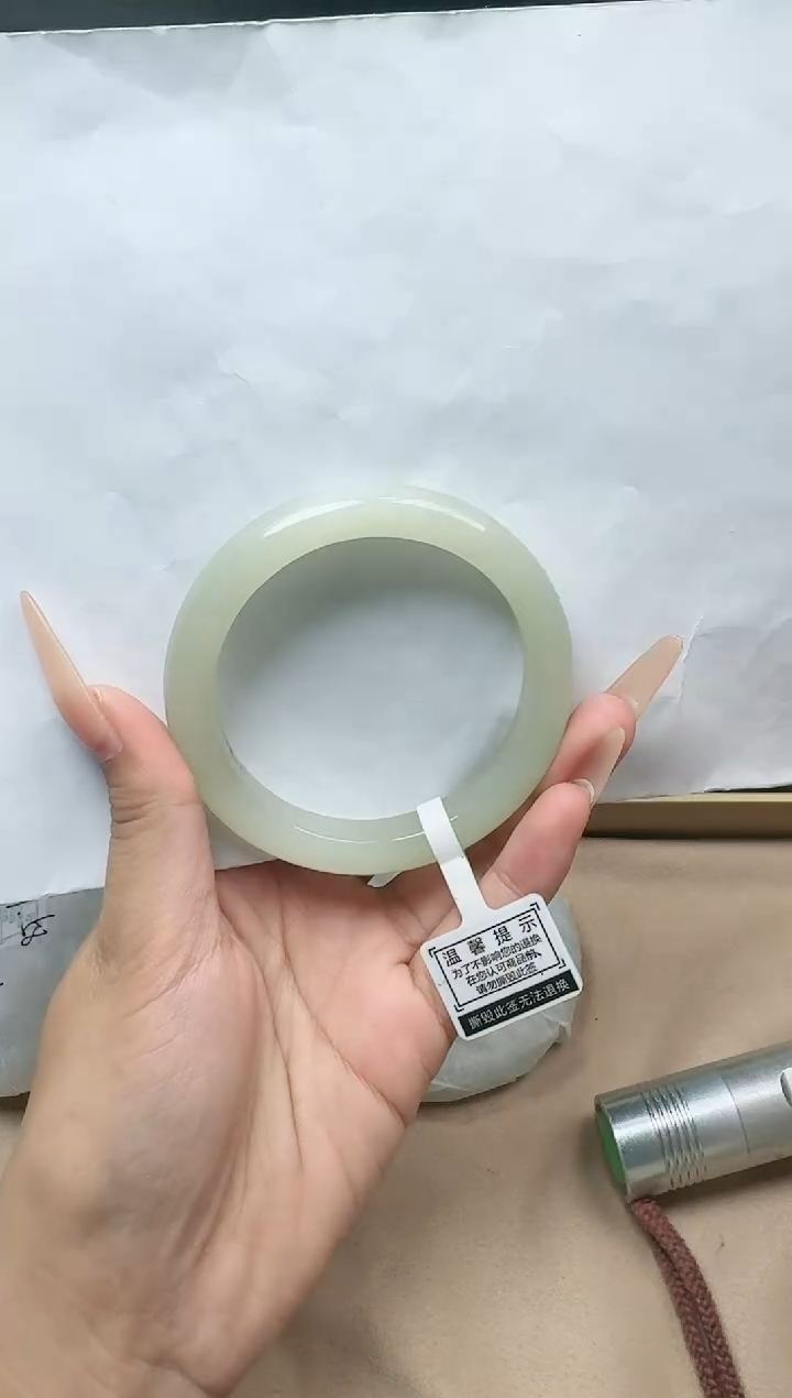 【闪购商品】和田玉手镯未镶嵌57/58圈口 YY