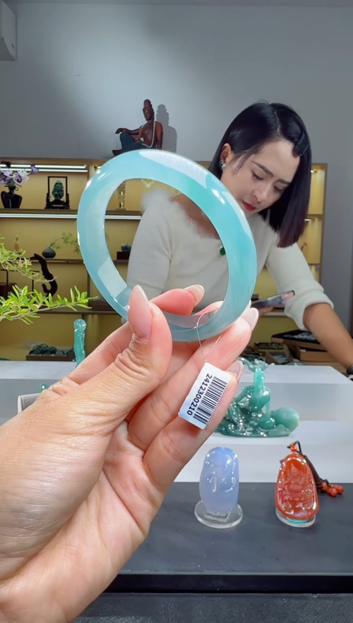 未镶嵌手镯翡翠55圈