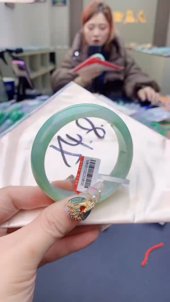 【闪购商品】翡翠手镯未镶嵌1051776578