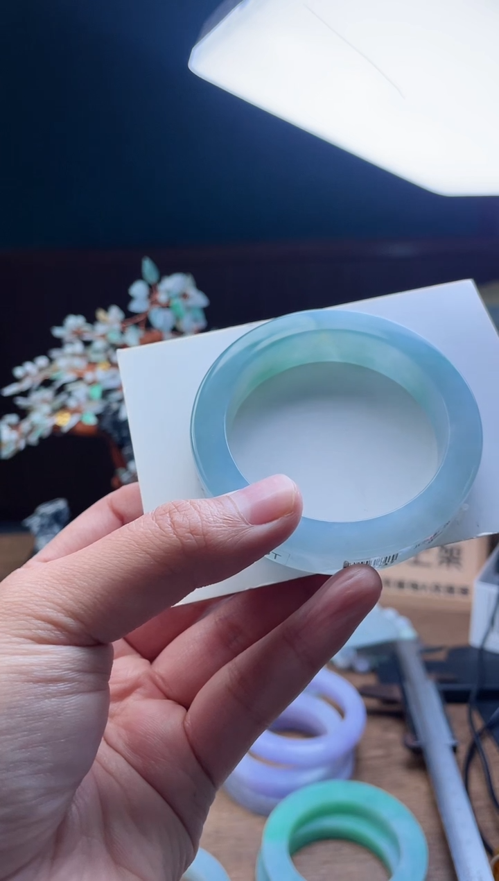 【闪购商品】定制翡翠手镯未镶嵌定制