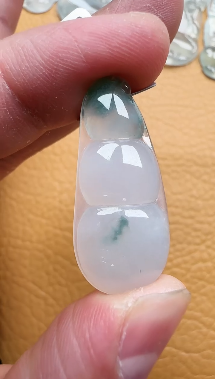 【闪购商品】翡翠颈饰未镶嵌缅甸天然翡翠