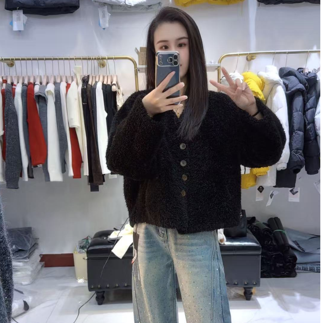 SHUSHU 年款气质V领毛毛外套