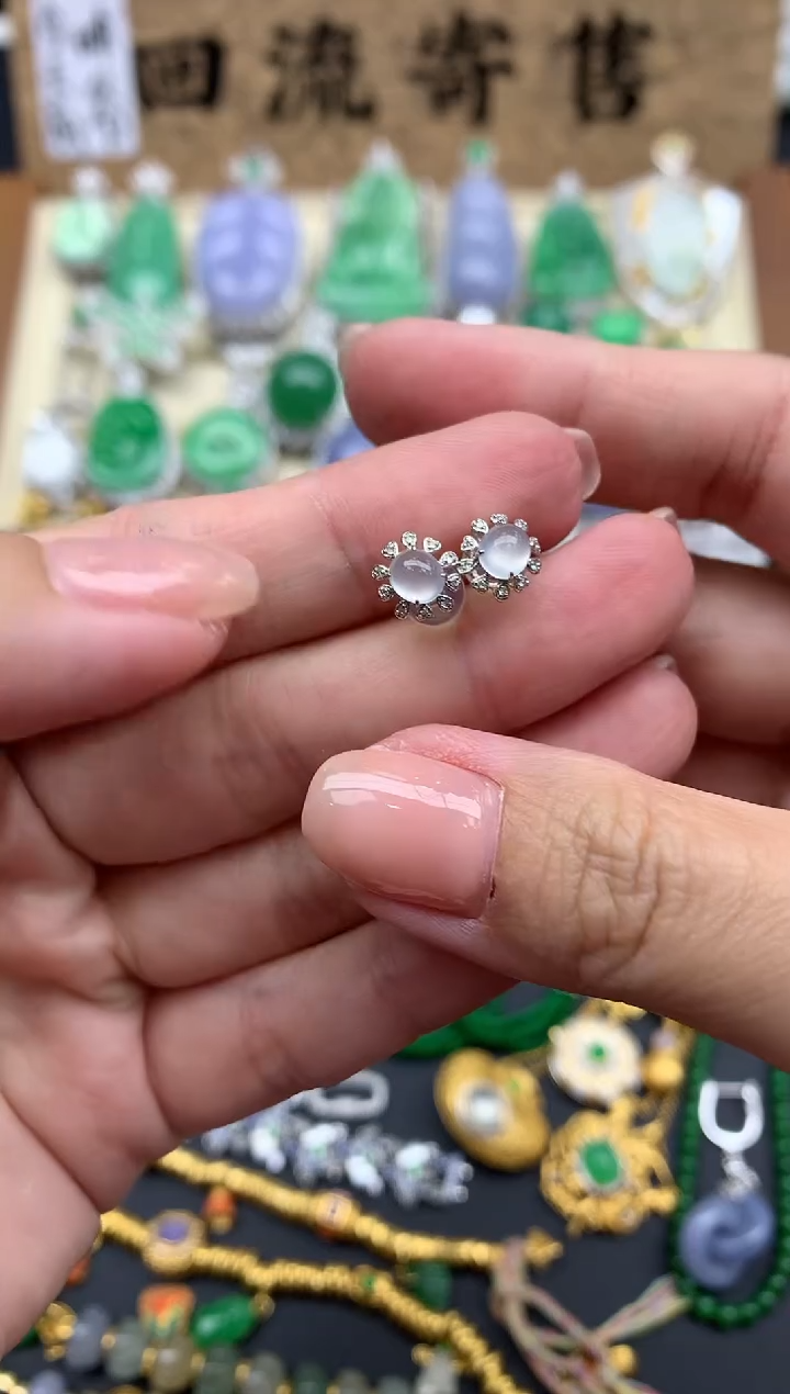 【闪购商品】翡翠耳饰18K金镶嵌243-中国好珍宝