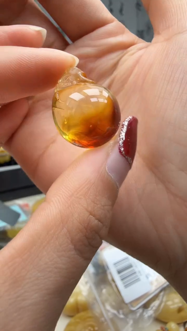 未镶嵌琥珀裸石配饰