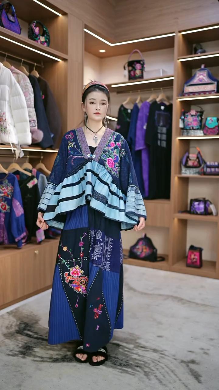 织绣奔****)L615黔东南苗族刺绣