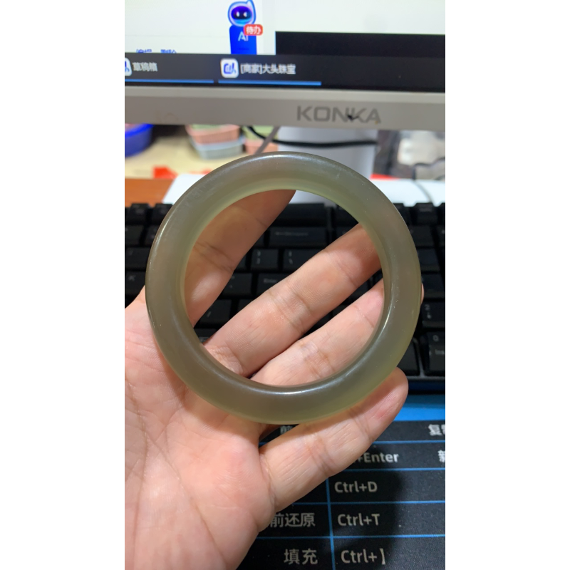 手66 圆条烟灰手镯