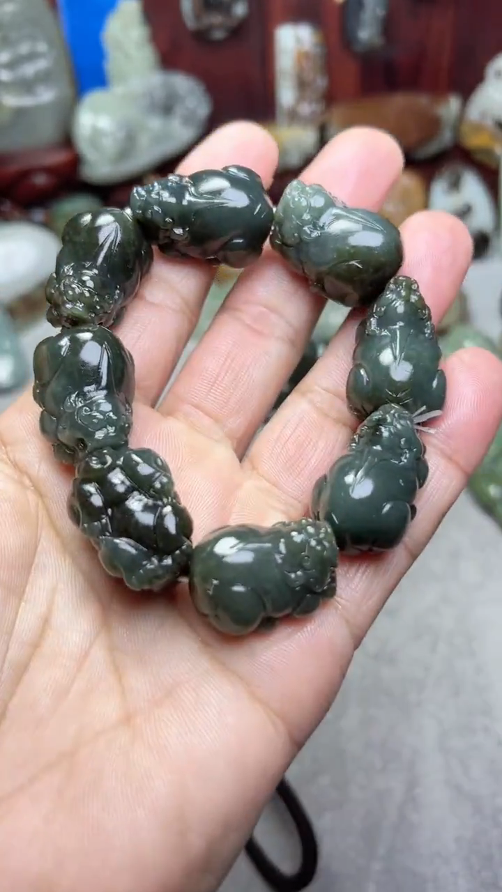 【闪购商品】和田玉把件未镶嵌貔貅手串