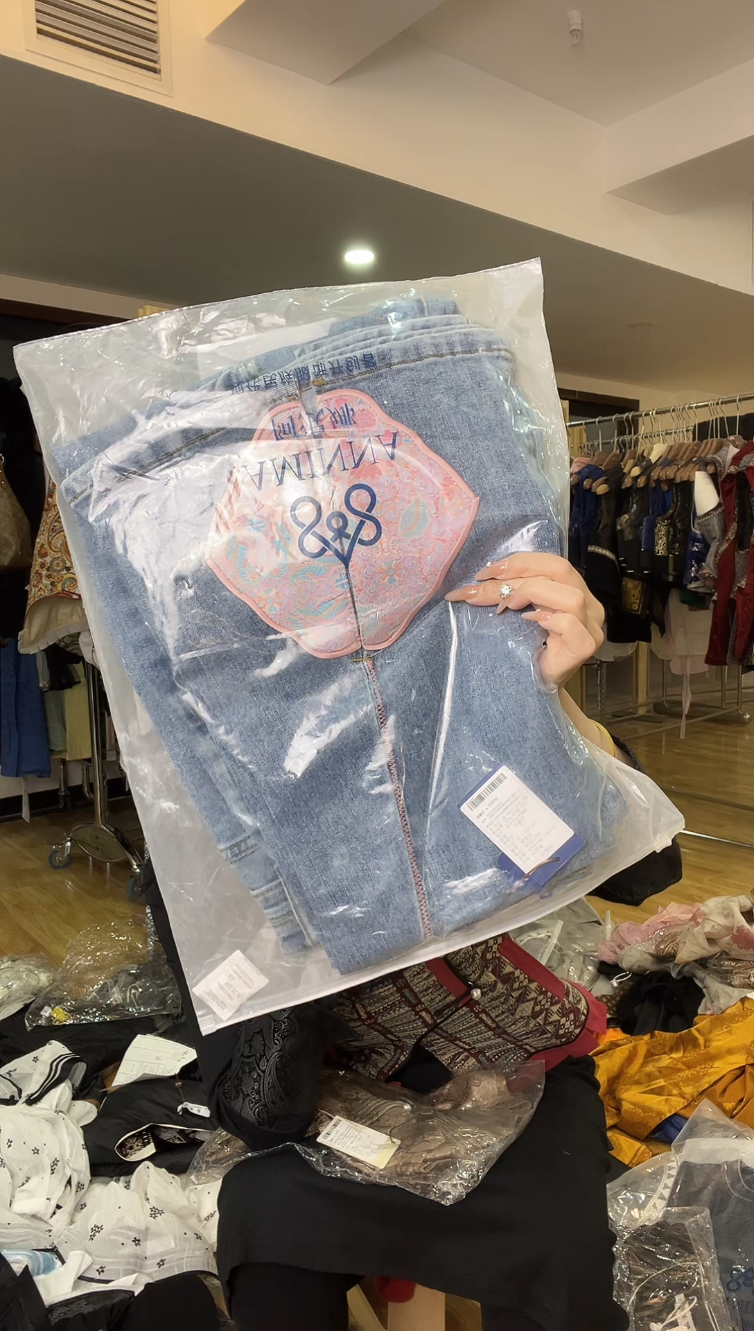 XL码     135斤  牛仔裤