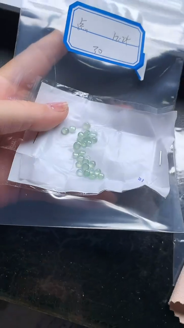 散珠翡翠灬*灬+多样性发货