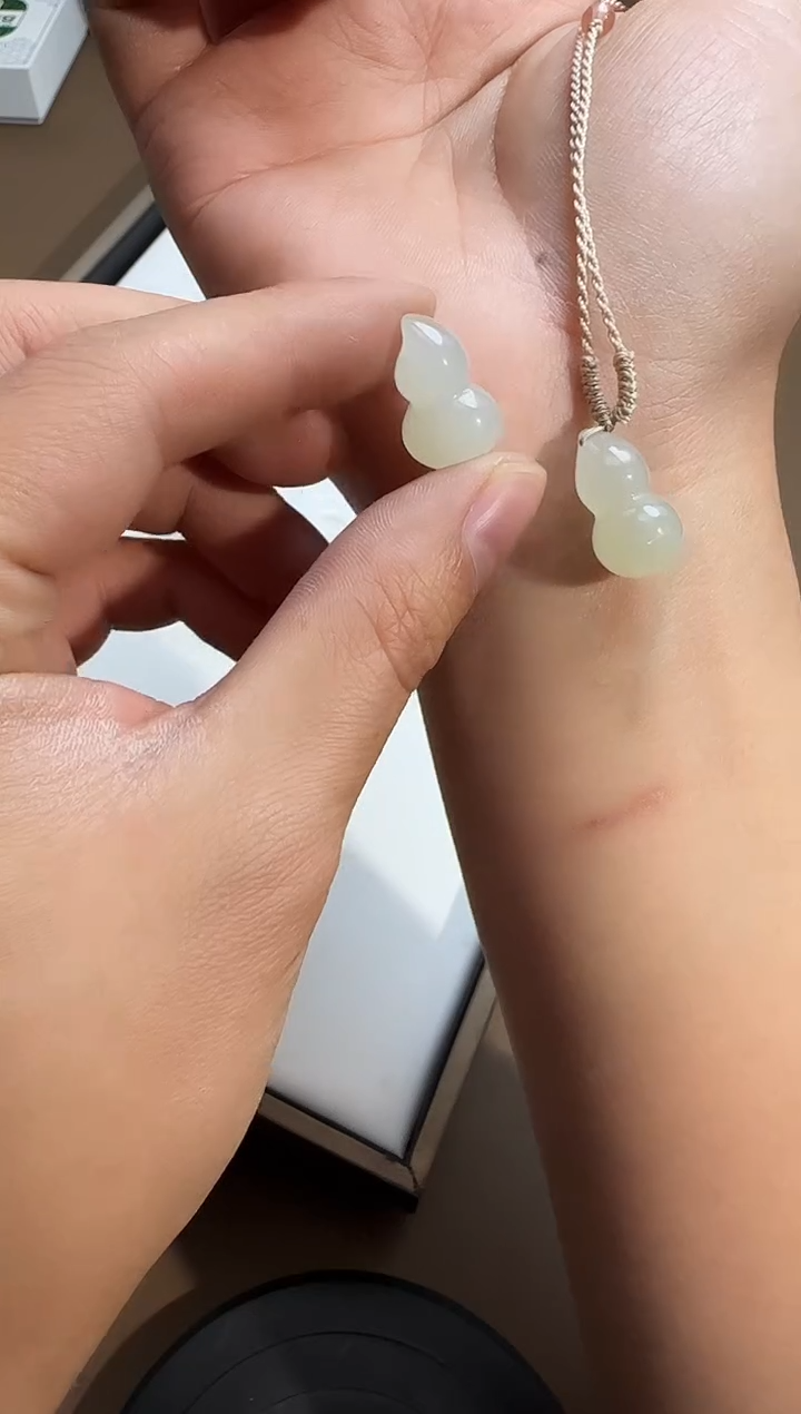 吊坠(不含链)未镶嵌和田玉htd-092葫芦吊坠多样性发其一