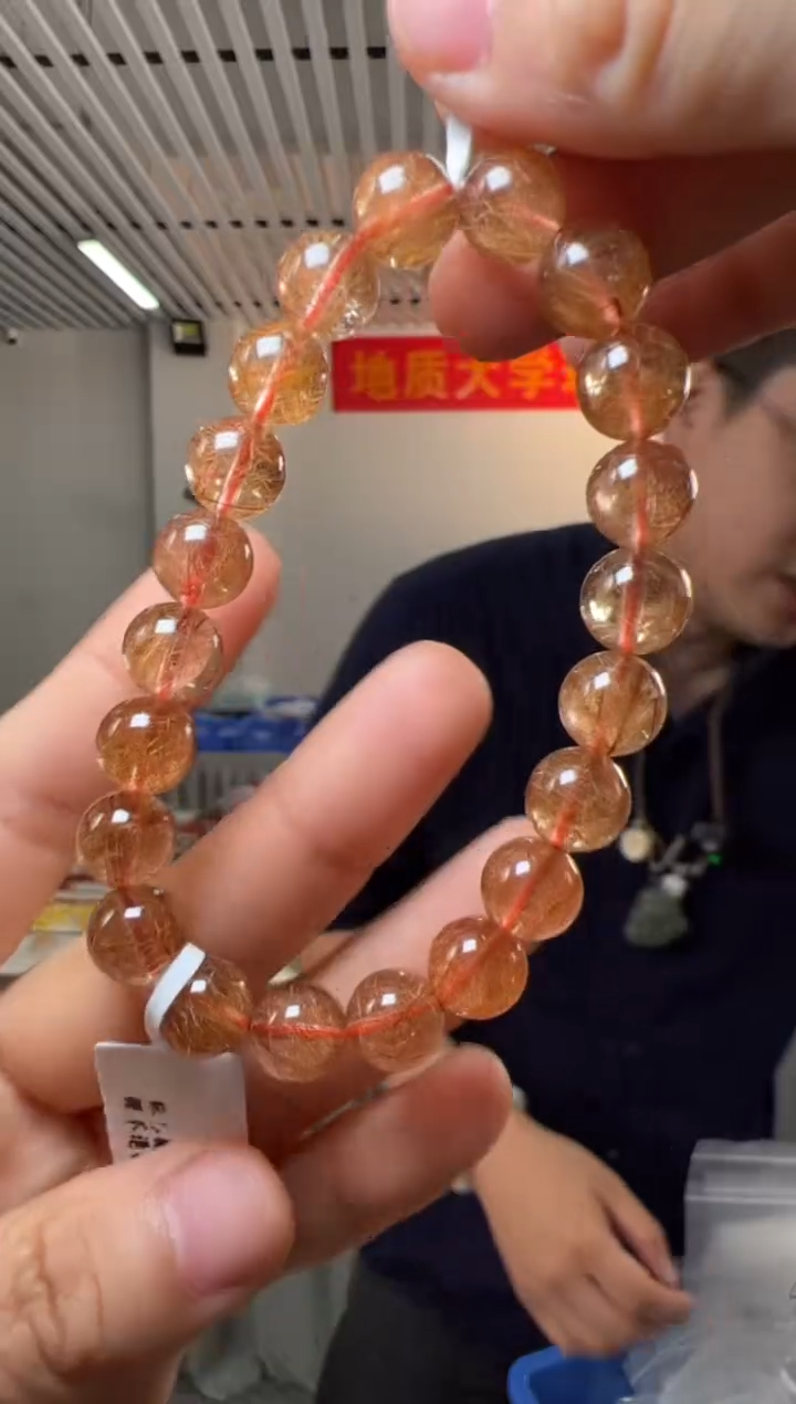 【闪购商品】水晶手串未镶嵌约9mm铜发晶圆珠单圈手串