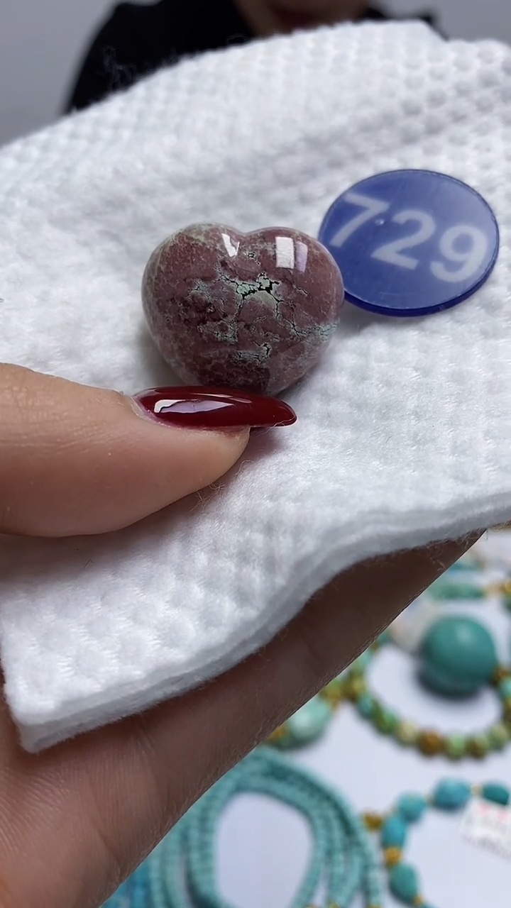 【闪购商品】绿松石雕刻件未镶嵌729