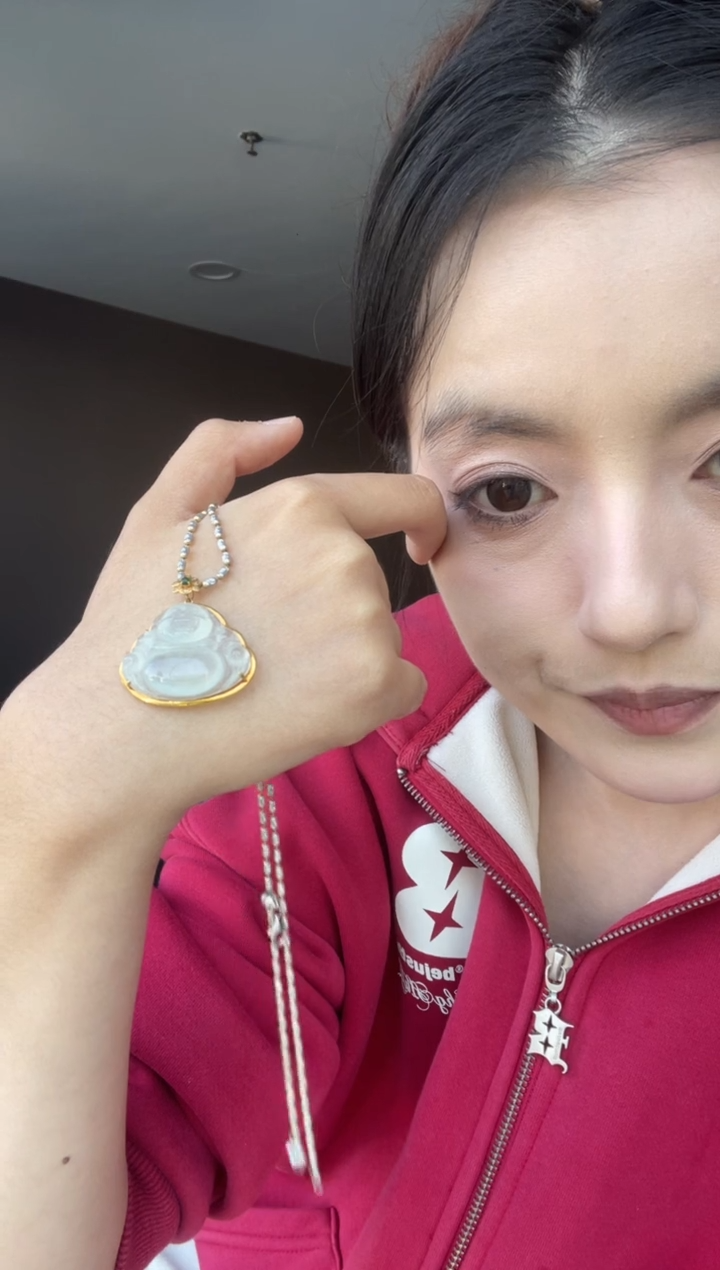 吊坠(不含链)18K金镶嵌翡翠向****?天然缅甸A货翡翠