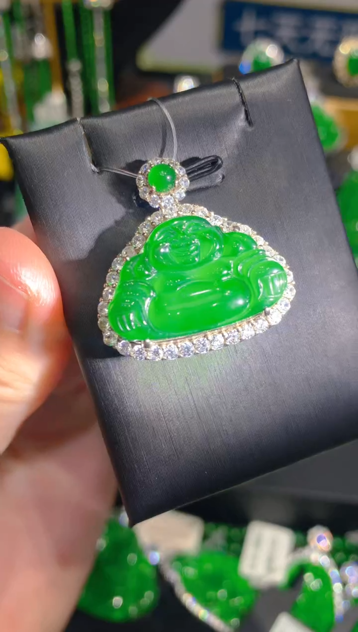 【闪购商品】翡翠颈饰银S925镶嵌40一季