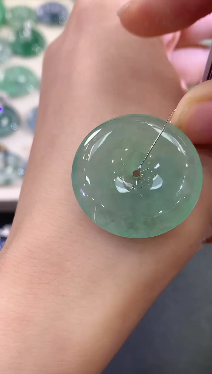 翡翠未镶嵌吊坠(不含链)B156    