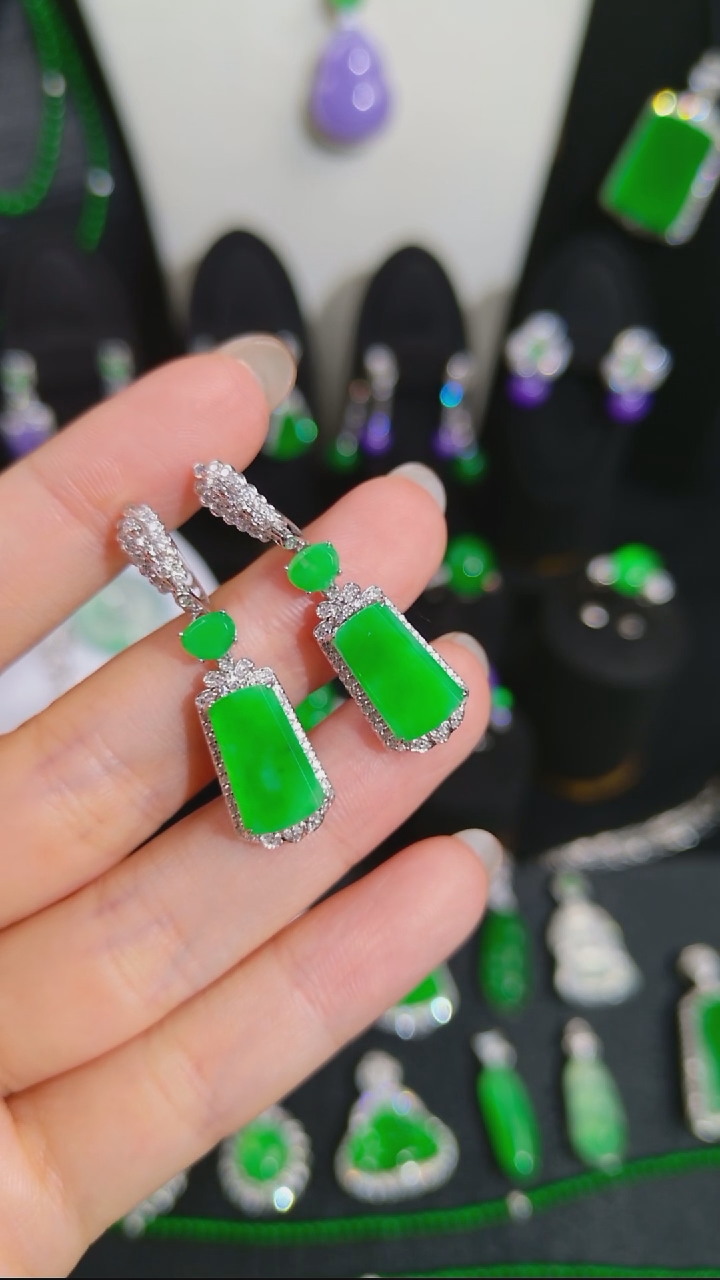 吊坠(不含链)18K金镶嵌翡翠无事牌耳坠