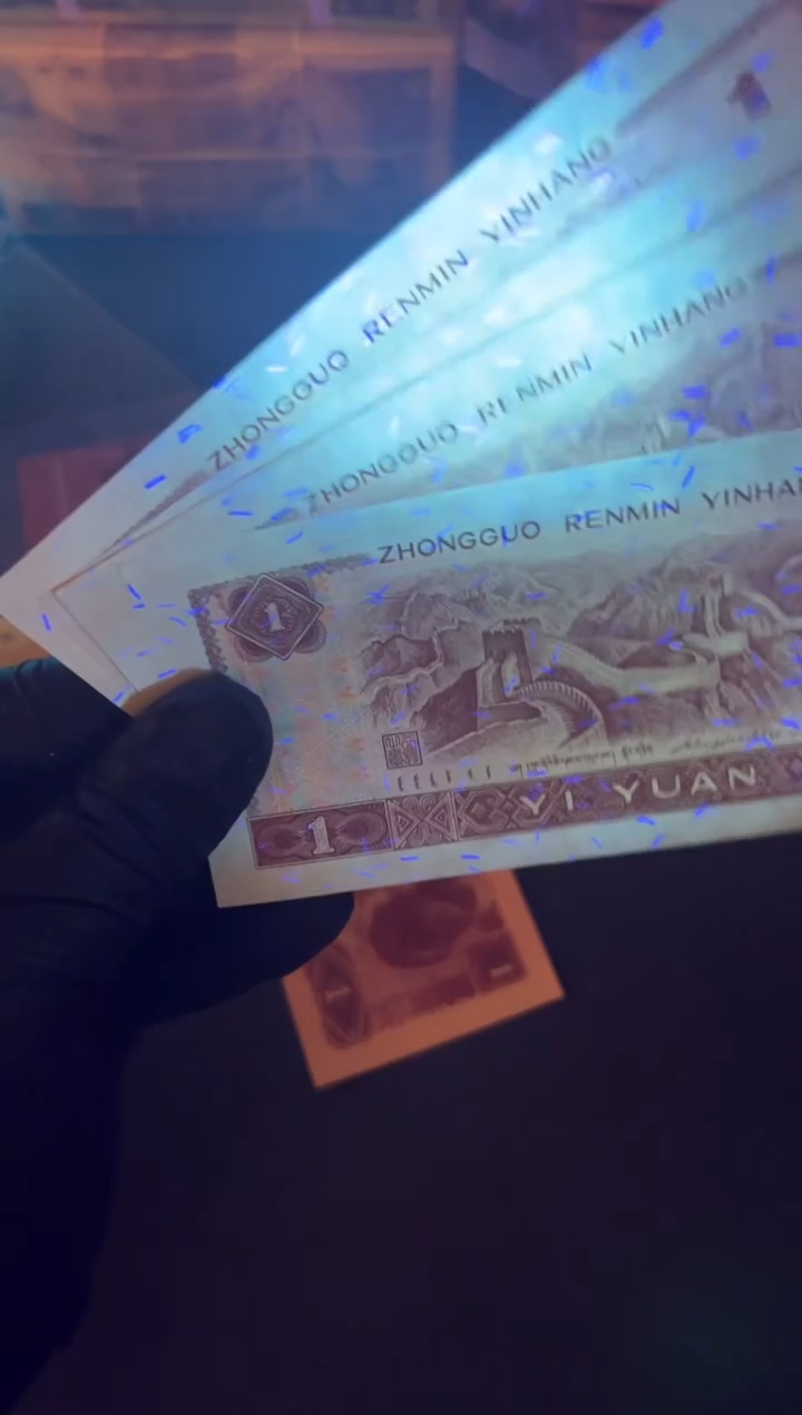 961YO随号单张。。。