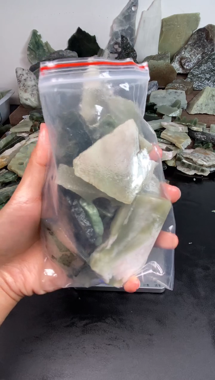 未镶嵌和田玉摆件38