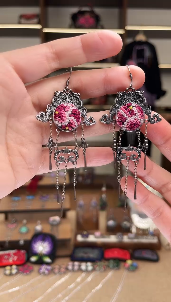 织绣1783黔东南苗族刺绣