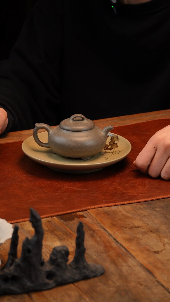 【闪购商品】紫砂茶壶青段三足壶