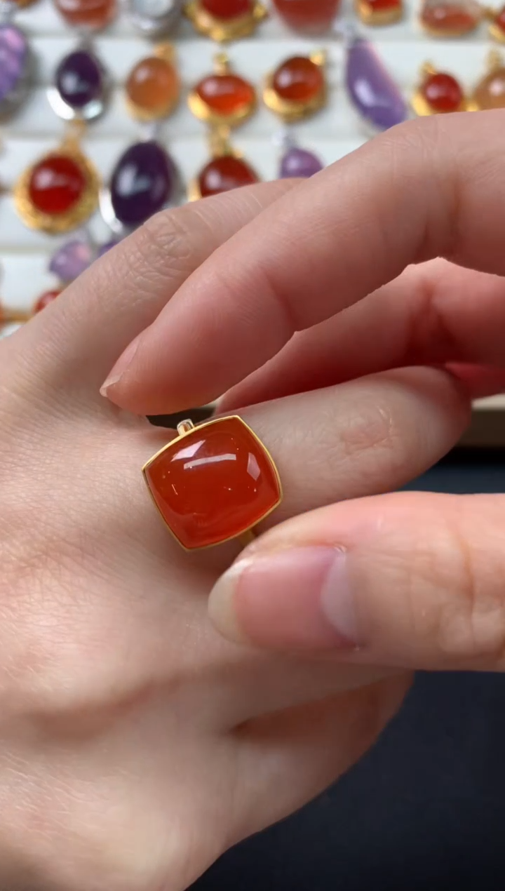 【闪购商品】南红玛瑙戒指18K金镶嵌Z767|3500