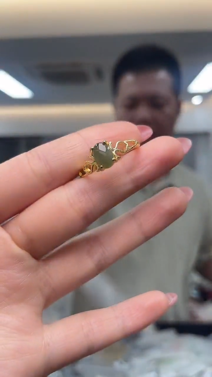 未镶嵌戒指和田玉（多样性发一件）