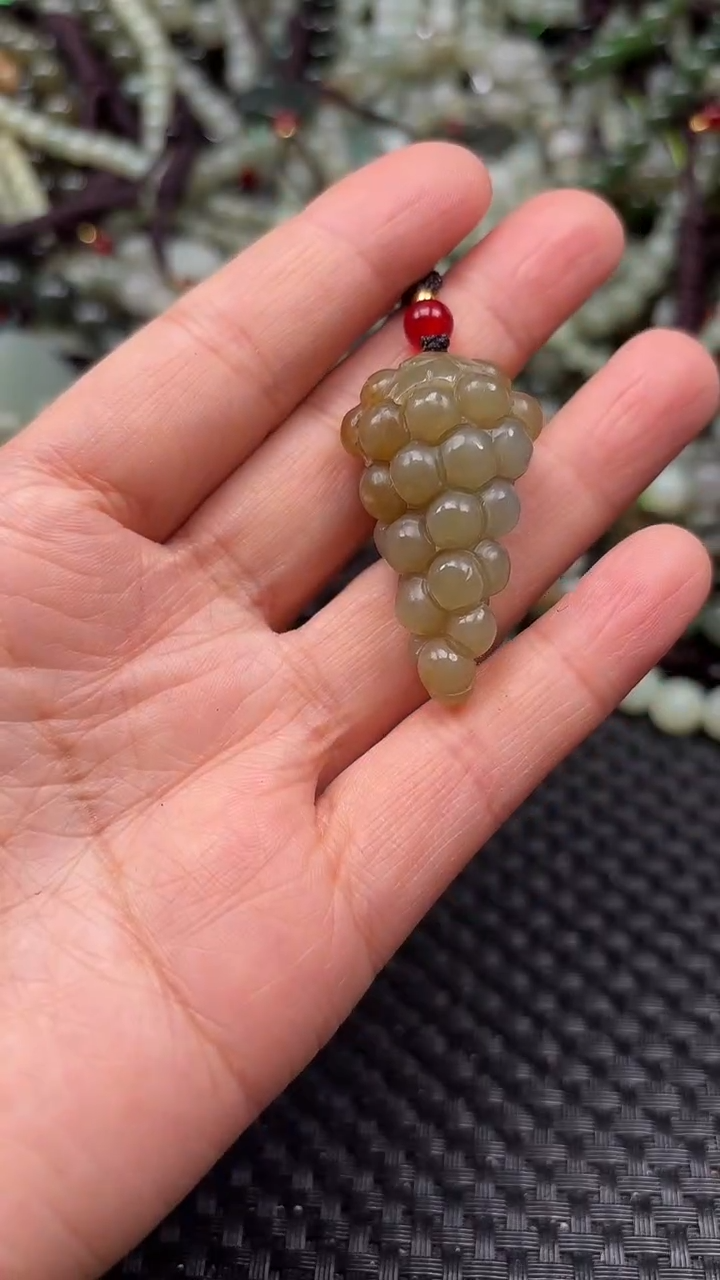 【闪购商品】和田玉颈饰未镶嵌1