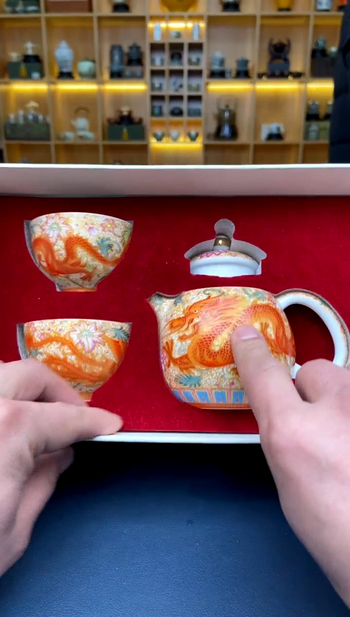 【闪购商品】撤柜好货，价格随便开@@E776