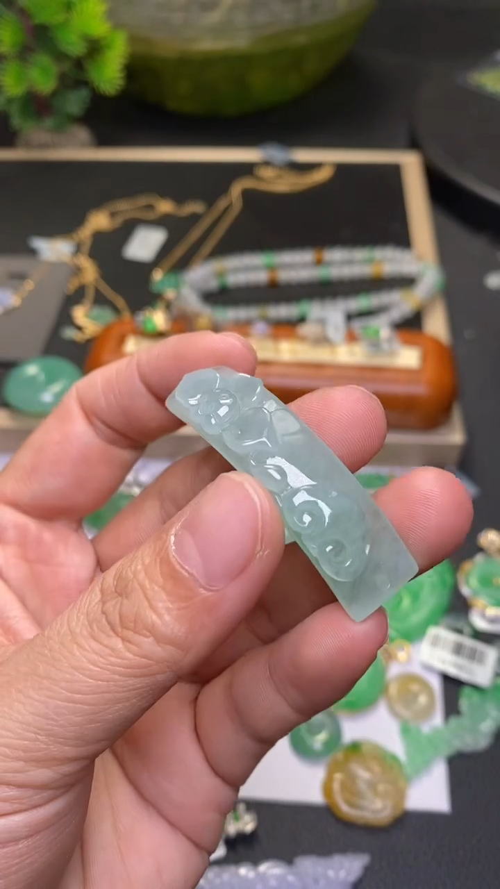 颈饰未镶嵌翡翠净货34238