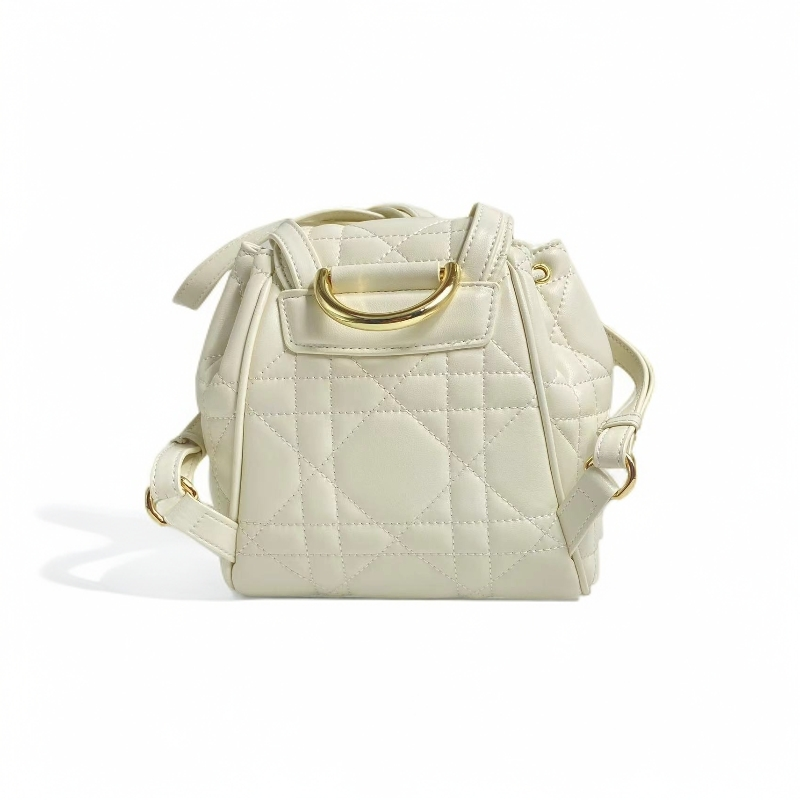 LQ-WITH-QUEEN真皮女包双肩小书包圆白色0651