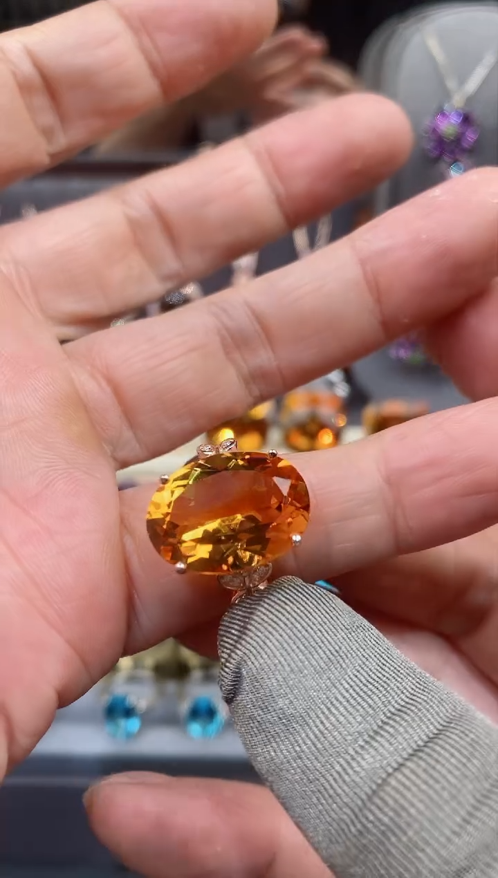 【闪购商品】黄晶戒子银S925镶嵌黄晶戒子