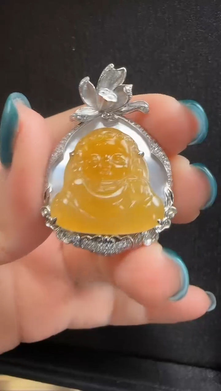 【闪购商品】翡翠颈饰18K金镶嵌118玉佛一个