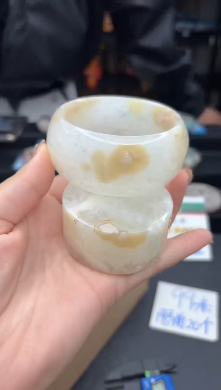 【闪购商品】石英质玉手镯未镶嵌251（57圈赠送镯心）