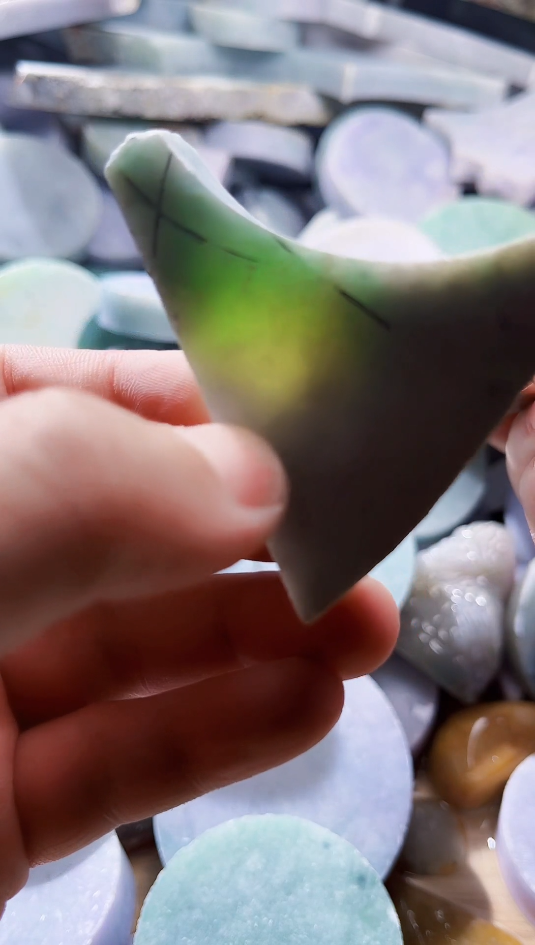 翡翠未镶嵌颈饰翡翠A货  郑   309