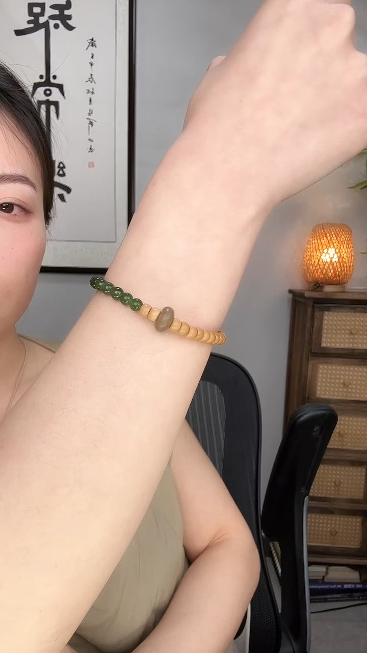 【闪购商品】和田玉耳饰未镶嵌手串