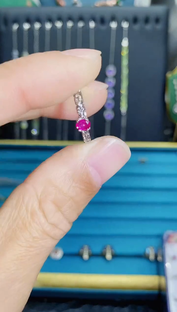 【闪购商品】红宝石戒指银S925镶嵌1121