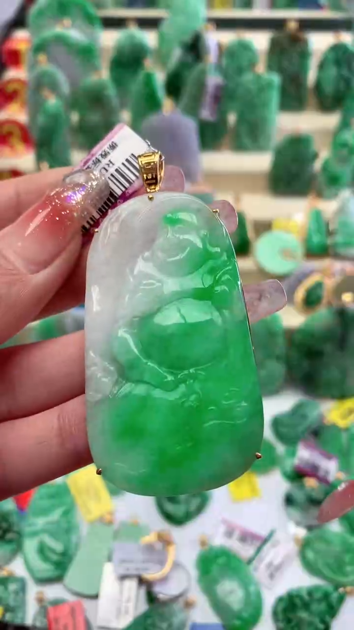 【闪购商品】翡翠颈饰18K金镶嵌挂件